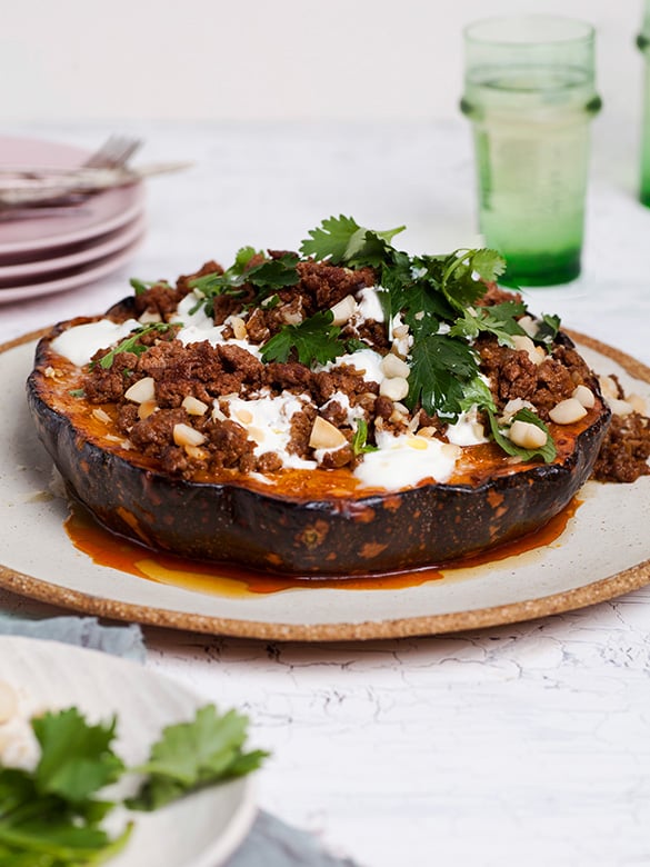 Roasted lamb, pumpkin, macadamia & herb salad