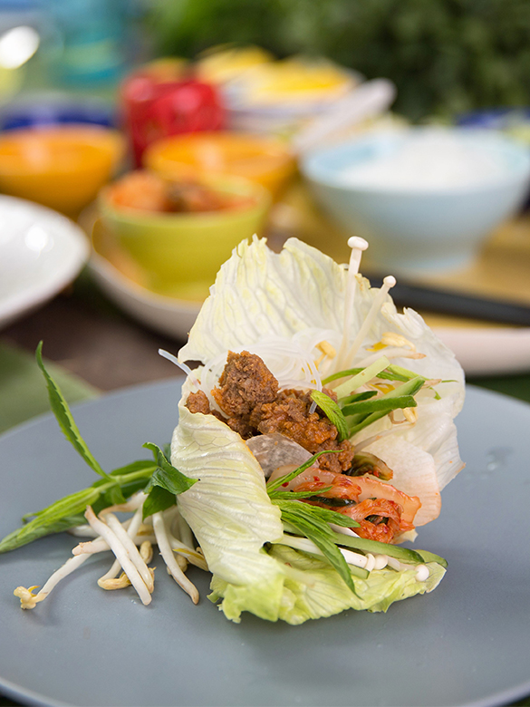 Spicy korean lamb lettuce wrap
